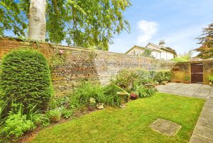 Photo 10- click for photo gallery